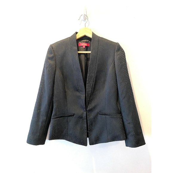 Catherine Malandrino Blazer *3/$20 Sale* - Picture 2 of 9